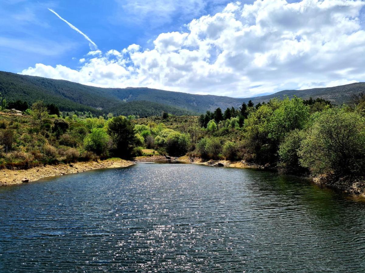 Acogedora Y Romantica Casita En La Sierra Garganta De Los Montes Eksteriør billede